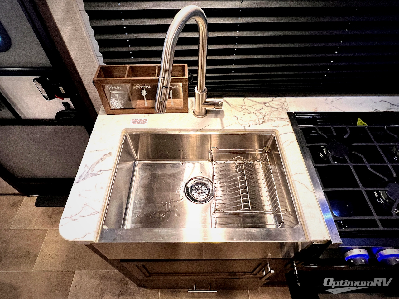 2021 Dutchmen Coleman Light 1805RB Photo 19