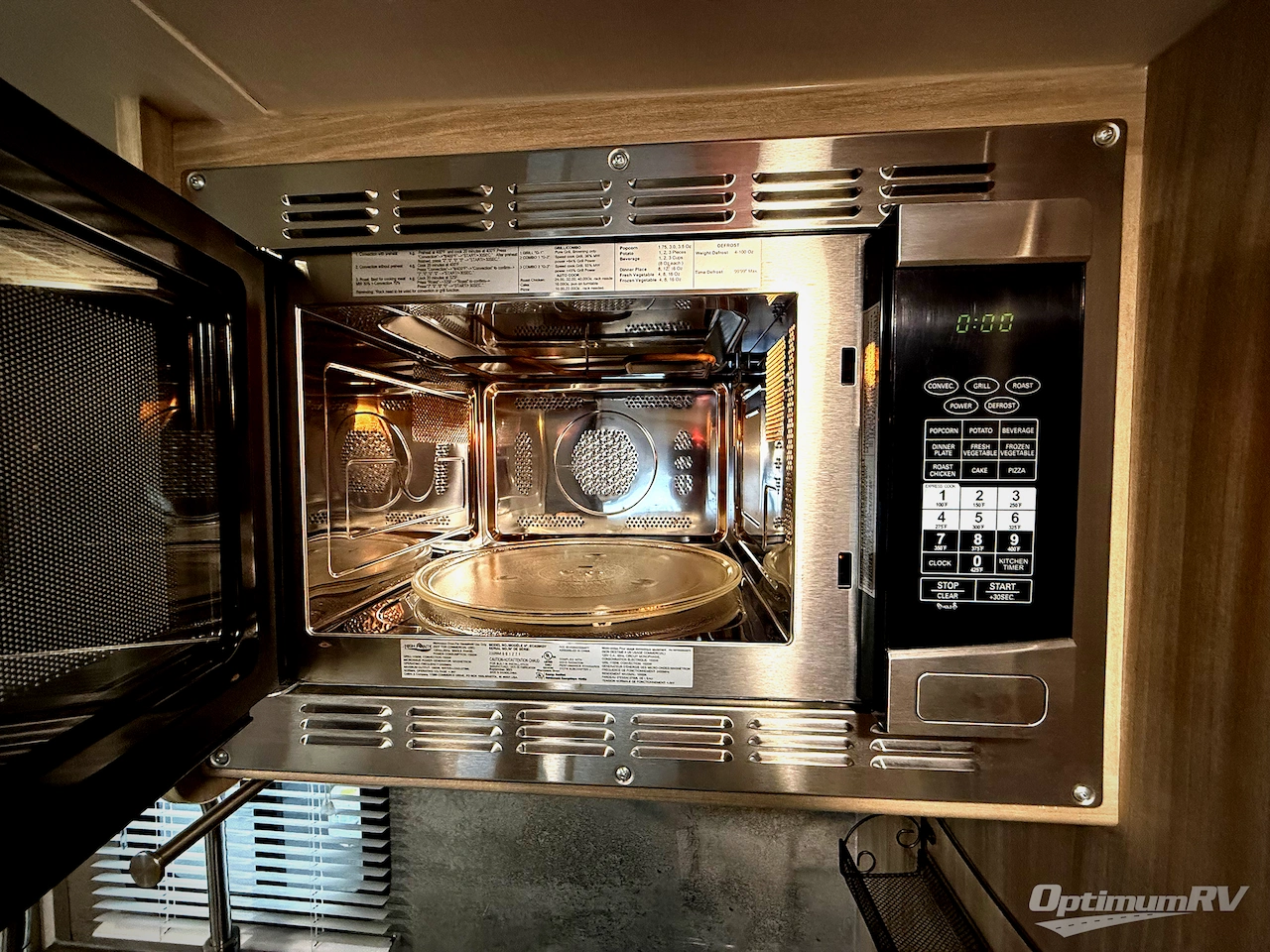 2022 Winnebago Towables Micro Minnie FLX 2108FBS Photo 9