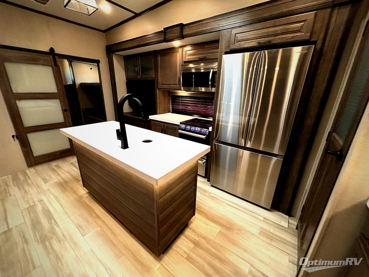 2022 Grand Design Solitude S-Class 3740BH Photo 16