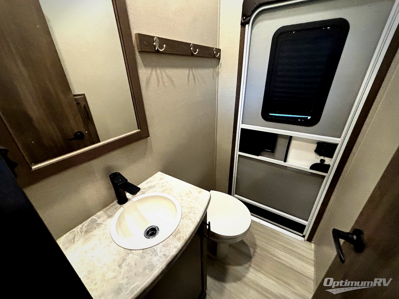 2022 Grand Design Solitude S-Class 3740BH Photo 21