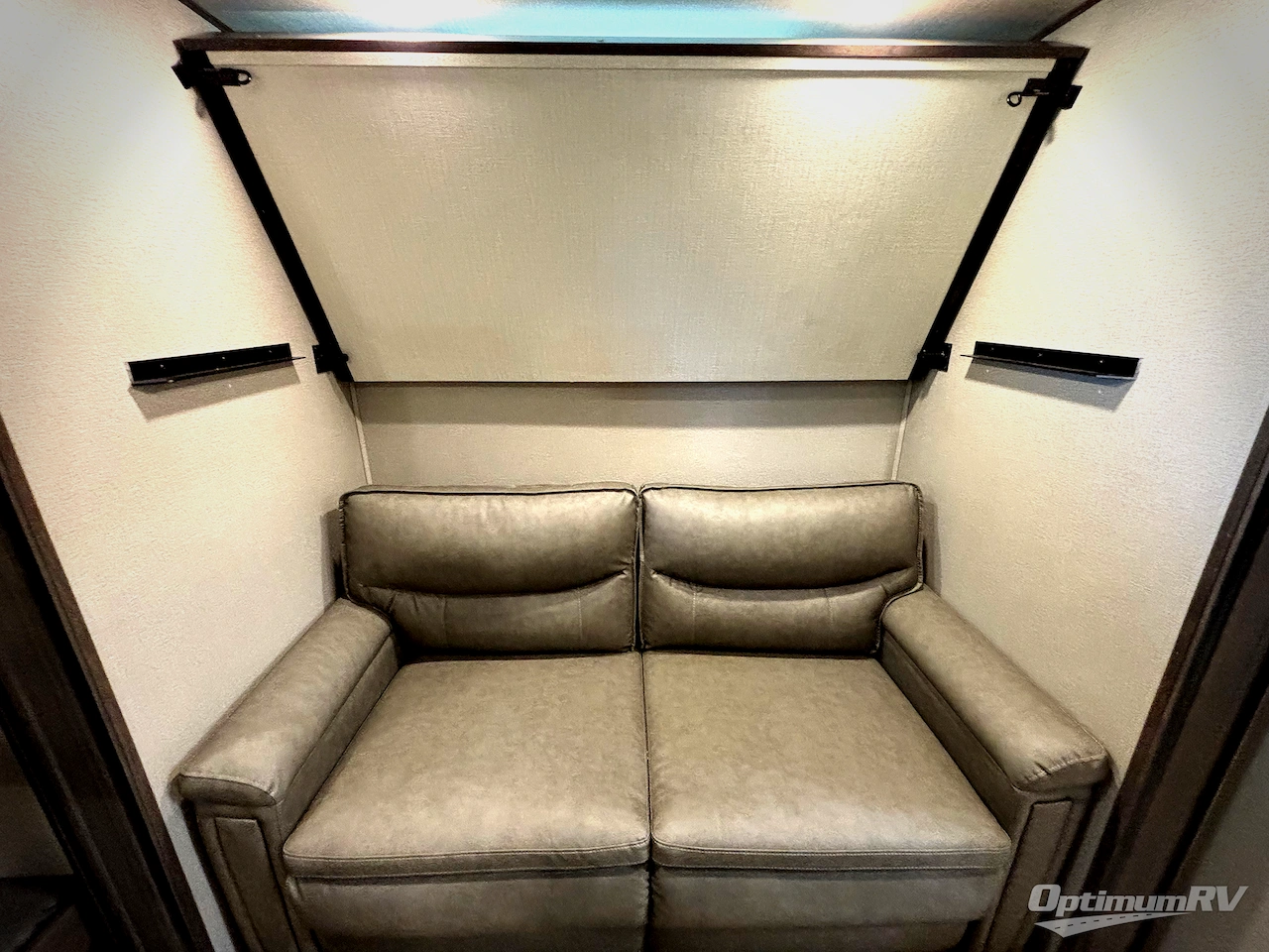 2022 Grand Design Solitude S-Class 3740BH Photo 23