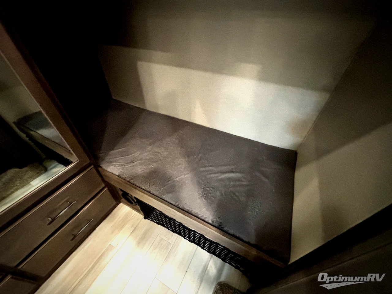 2022 Grand Design Solitude S-Class 3740BH Photo 27