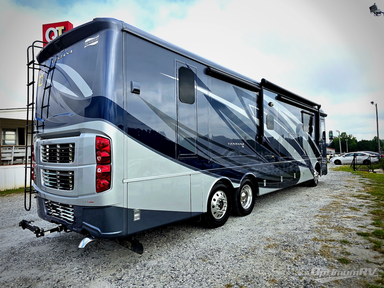 2019 Newmar Ventana LE 4037 Photo 2