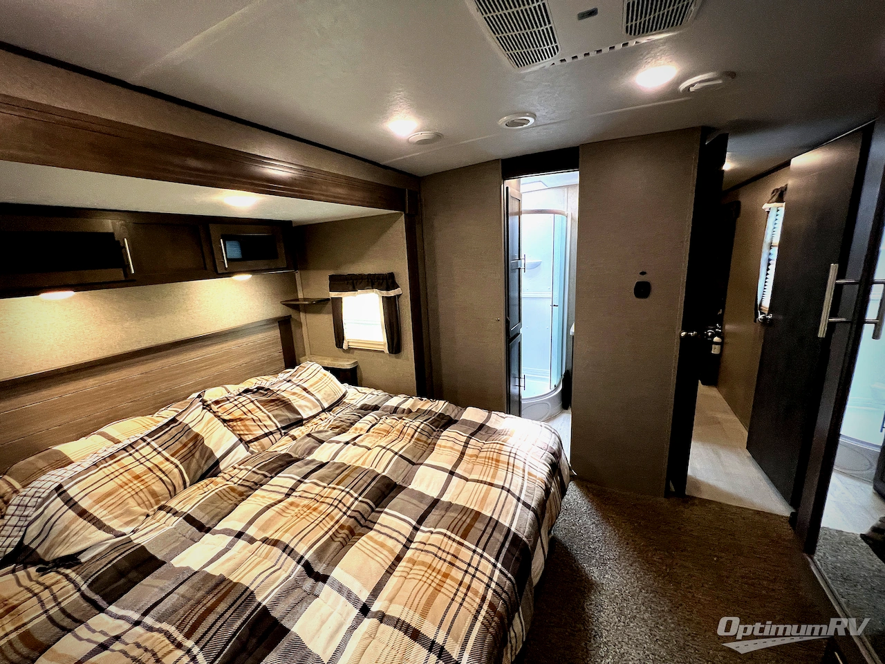 2020 Forest River Rockwood Signature Ultra Lite 8335SB Photo 39