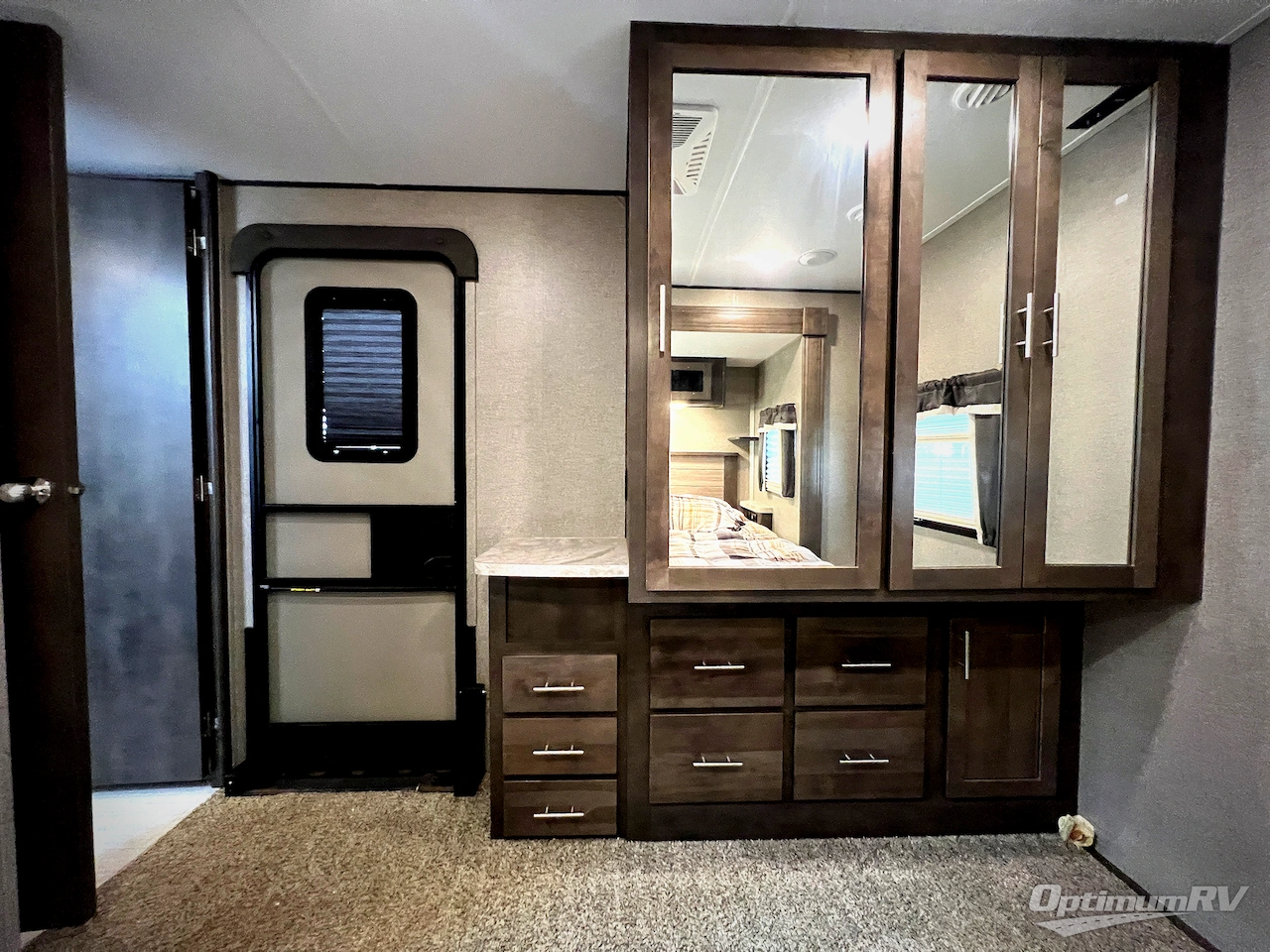 2020 Forest River Rockwood Signature Ultra Lite 8335SB Photo 41