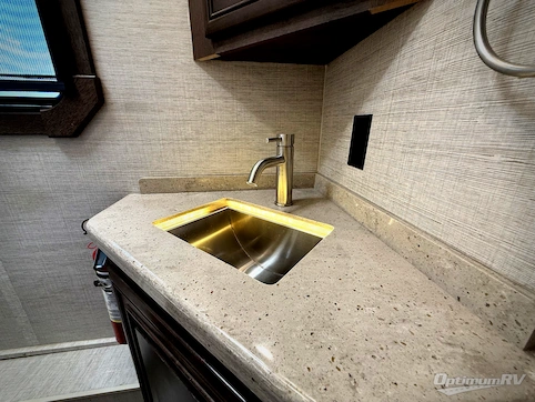 2021 Entegra Accolade 37K RV Photo 3
