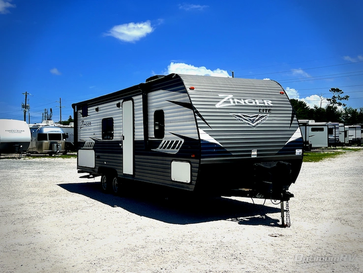 2019 CrossRoads Zinger ZR252BH RV Photo 1