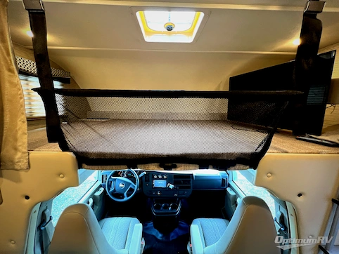 2021 Thor Four Winds 22E RV Photo 2