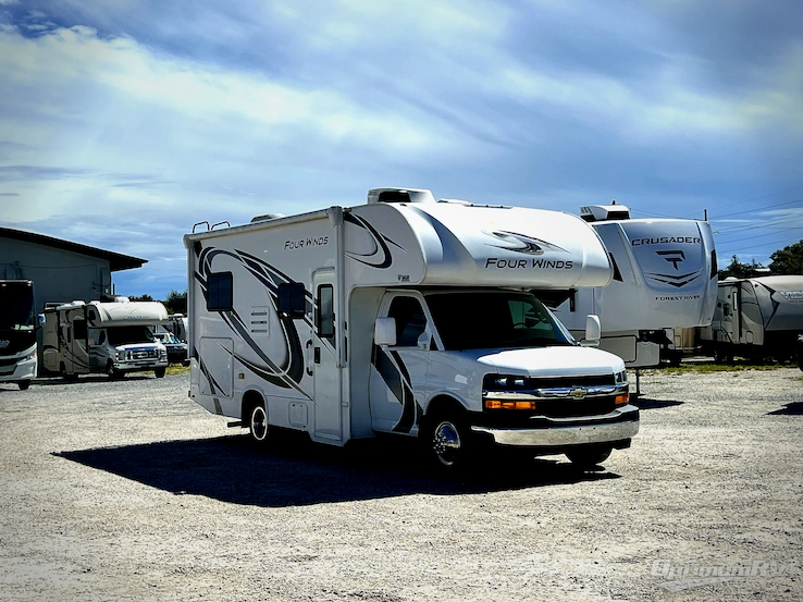 2021 Thor Four Winds 22E RV Photo 1