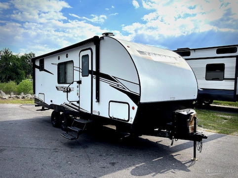Used 2022 Prime Time Tracer 200BHSLE Featured Photo