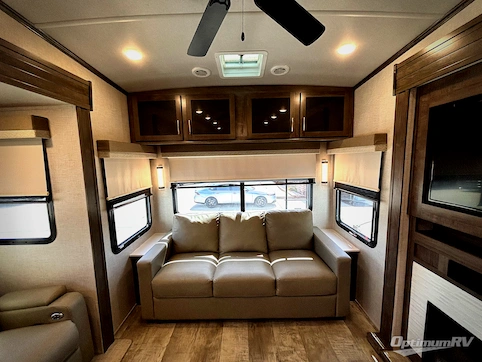 2022 Forest River Flagstaff Super Lite 529IKRL RV Photo 3