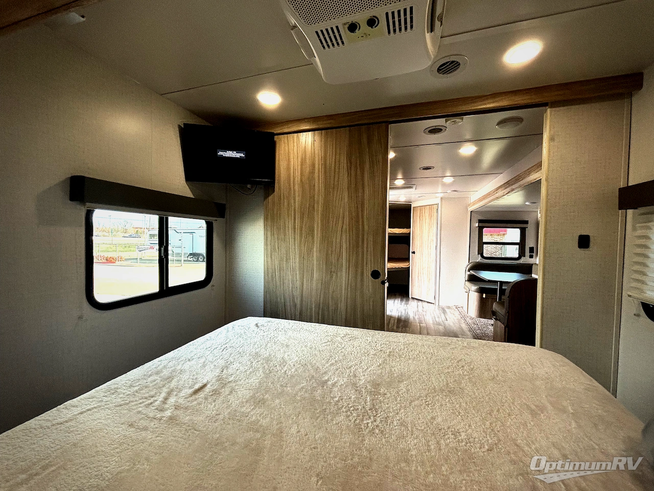 2022 Winnebago Towables Minnie 2301BHS Photo 14