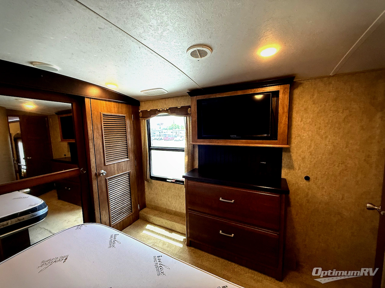 2016 Keystone Montana 3791 RD Photo 16