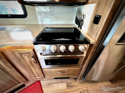 2020 Jayco Precept 34G RV Photo 3