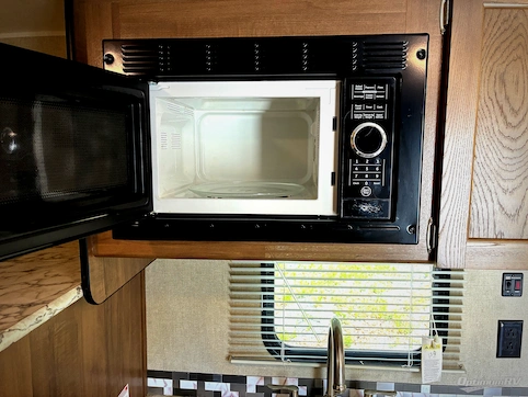 2019 Gulf Stream Ameri-Lite Super Lite 188RB RV Photo 3