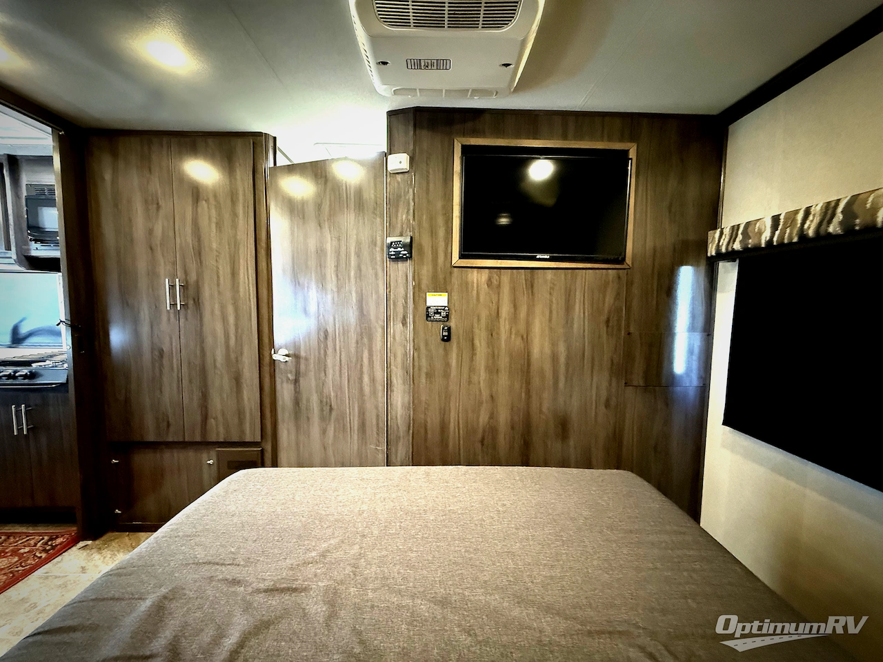 2018 Holiday Rambler Reno 25S Photo 23