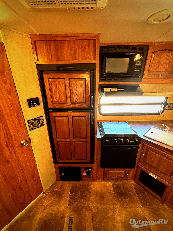 2013 Forest River Rockwood Ultra Lite 2604WS Photo 9
