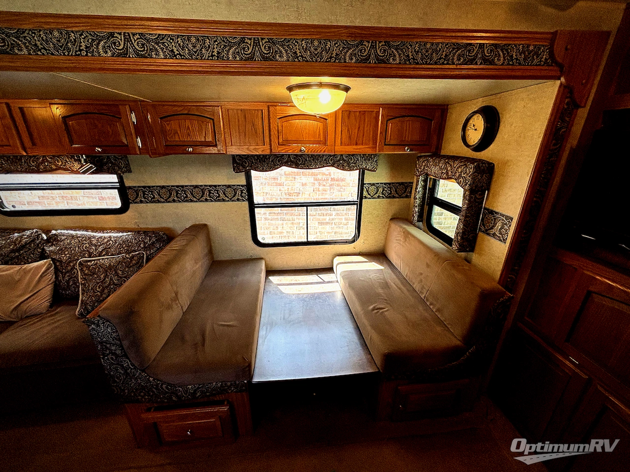 2013 Forest River Rockwood Ultra Lite 2604WS Photo 13