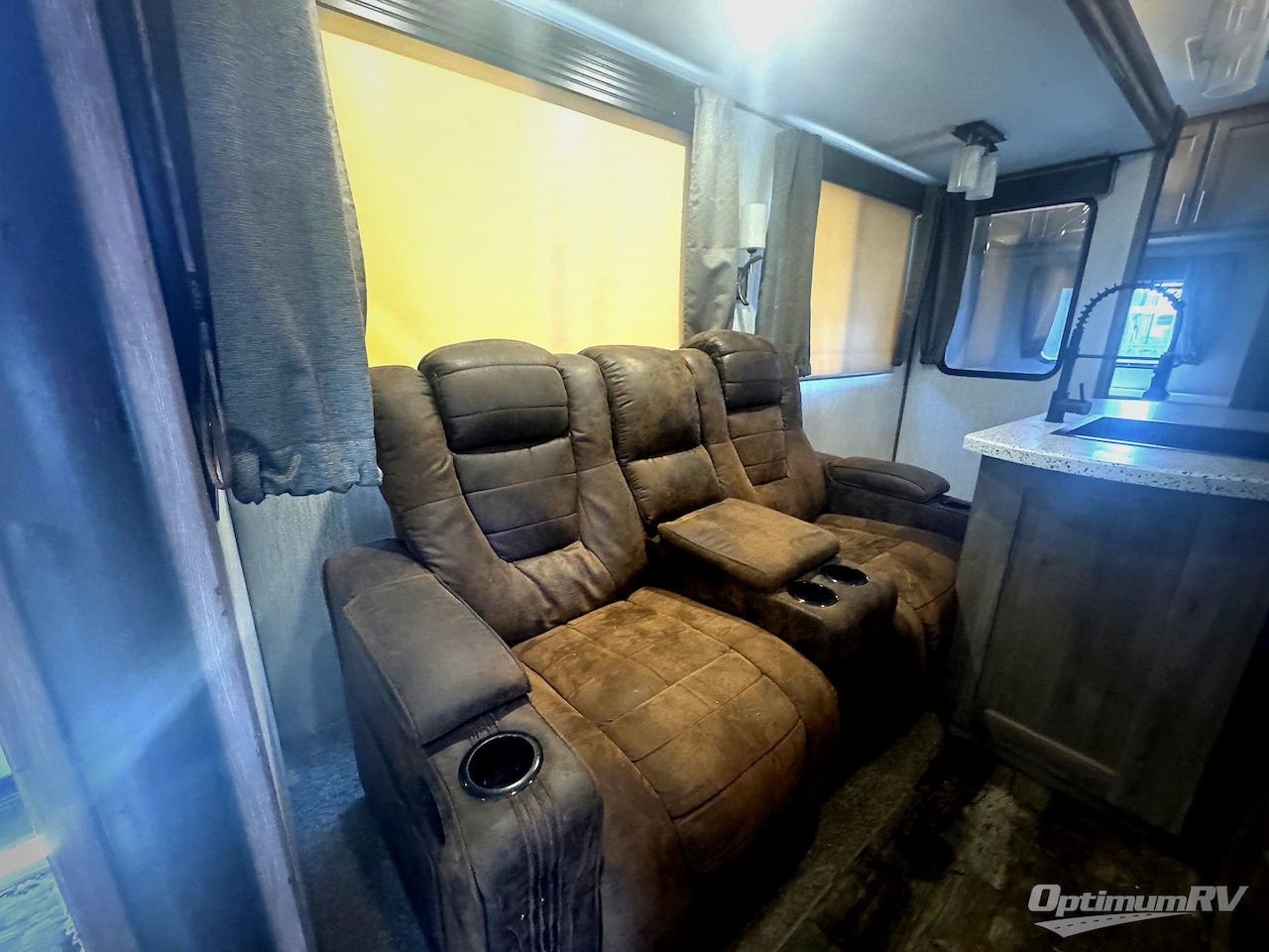 2019 Forest River Sabre 31IKT Photo 6