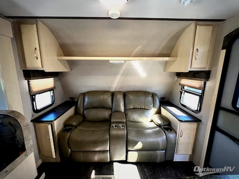 2019 Winnebago Towables Minnie 2500FL RV Photo 2