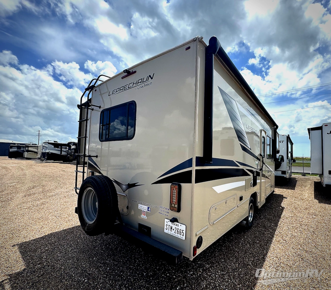 2022 Coachmen Leprechaun Premier 260DS Ford 450 Photo 2