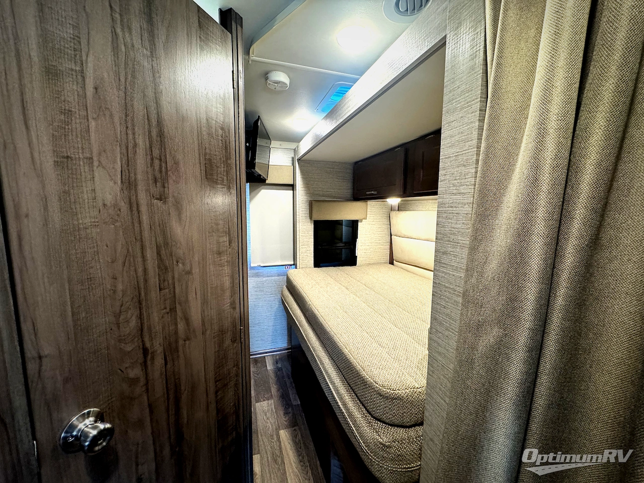 2024 Winnebago Minnie Winnie 22M Photo 10