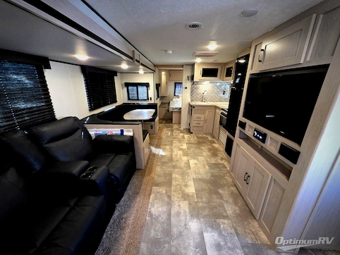 2022 Coachmen Apex Ultra-Lite 265RBSS RV Photo 2