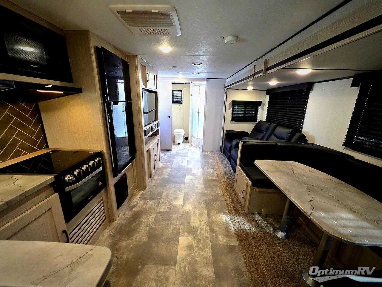 2022 Coachmen Apex Ultra-Lite 265RBSS Photo 6
