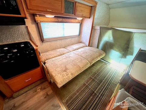 2003 Winnebago Minnie Winnie 32G RV Floorplan Photo