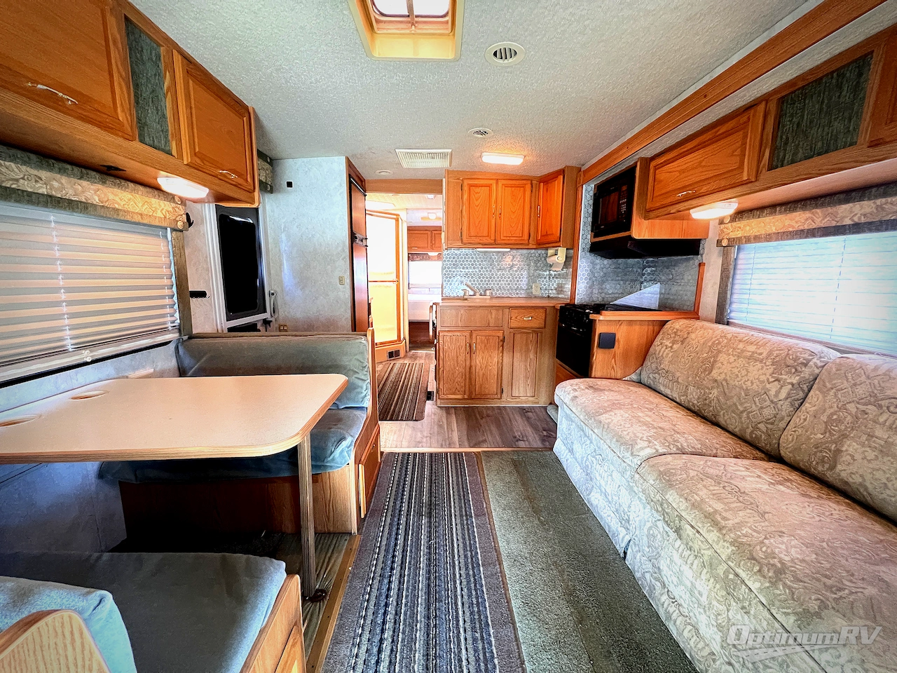 2003 Winnebago Minnie Winnie 32G Photo 4