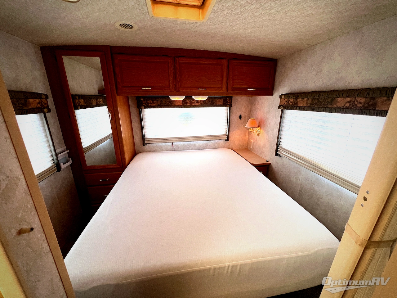 2003 Winnebago Minnie Winnie 32G Photo 9