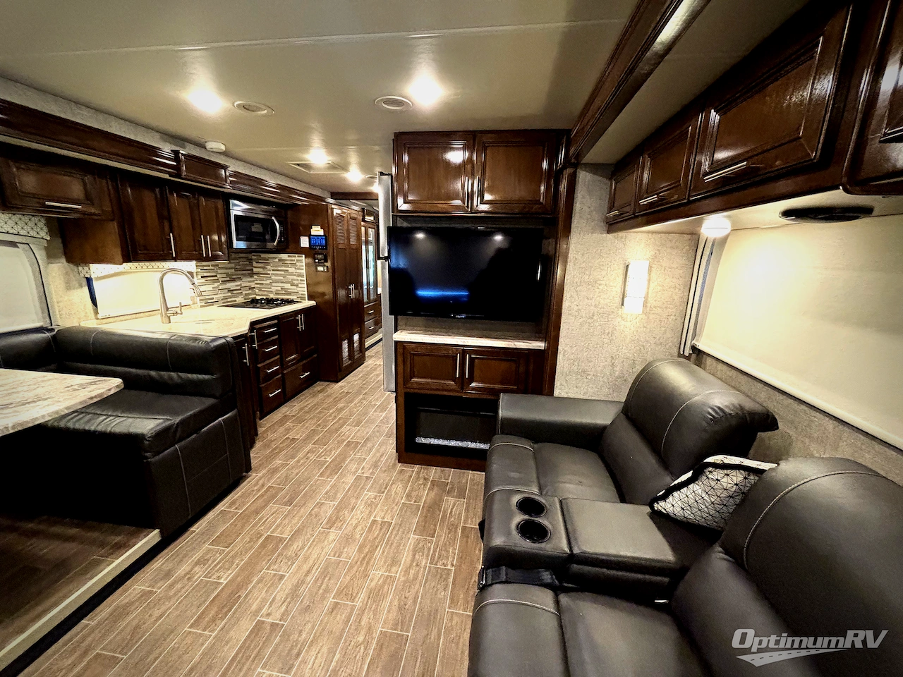 2020 Thor Miramar 35.4 Photo 9