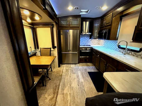 2018 Keystone Montana Legacy 3701LK RV Photo 4