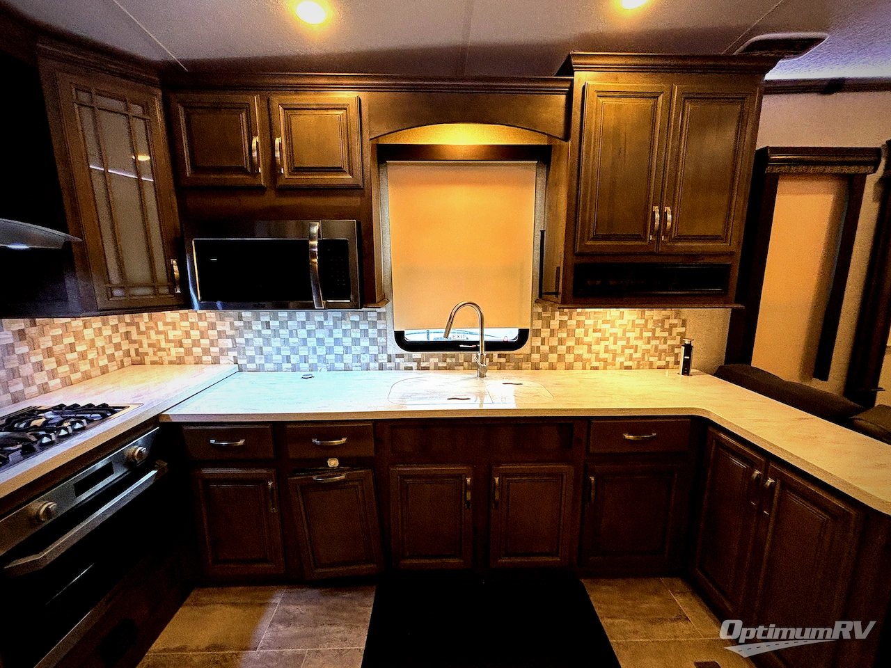 2018 Keystone Montana Legacy 3701LK Photo 21