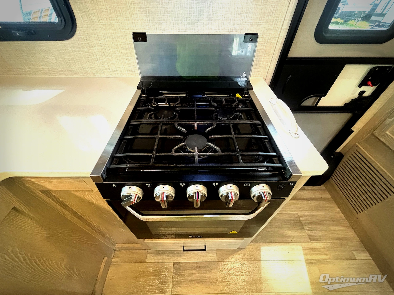 2022 Forest River Rockwood Mini Lite 2516S Photo 6