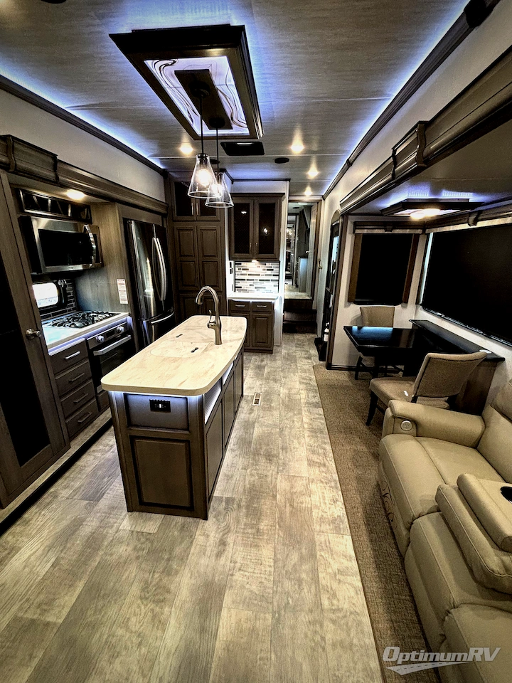2020 Keystone Montana 3931FB Photo 7