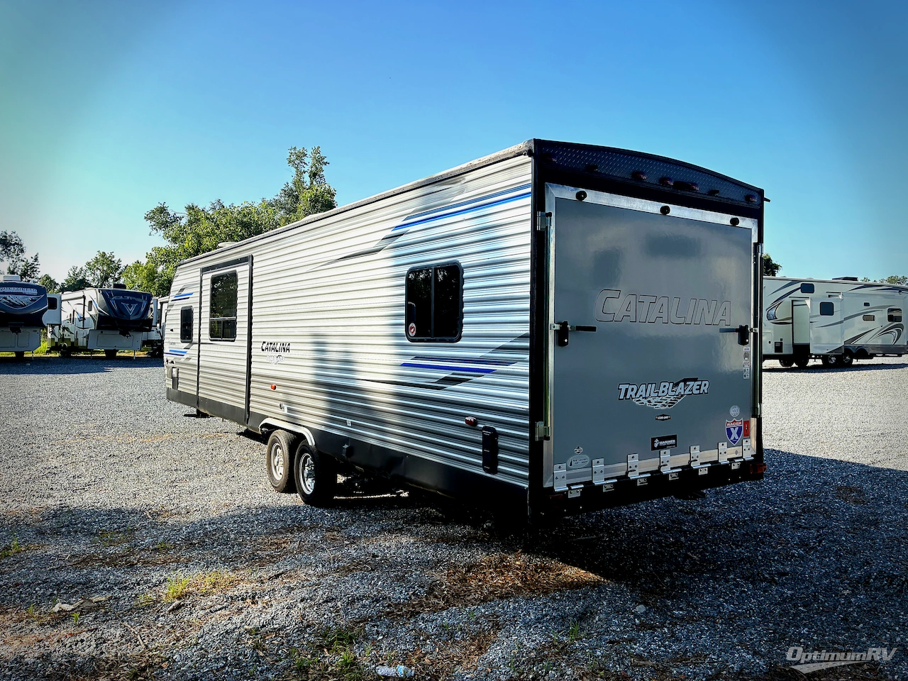 2019 Coachmen Catalina Trail Blazer 29THS Photo 3