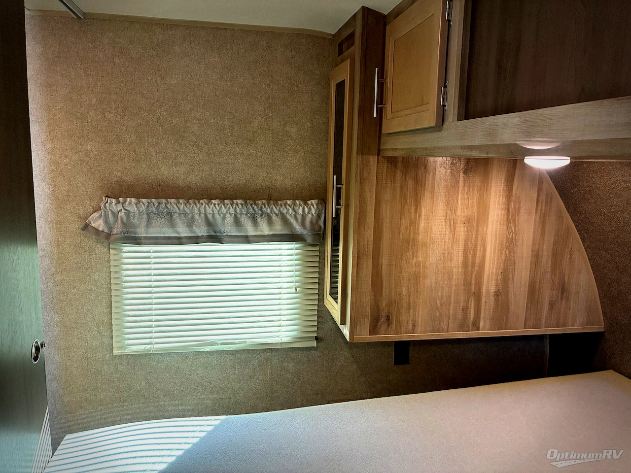 2019 Coachmen Catalina Trail Blazer 29THS Photo 13