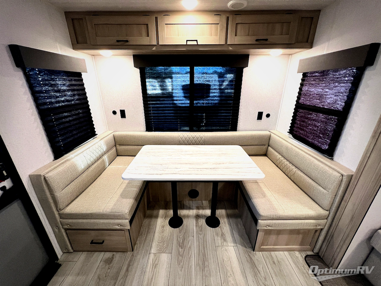 2024 East To West Della Terra 251RD Photo 7