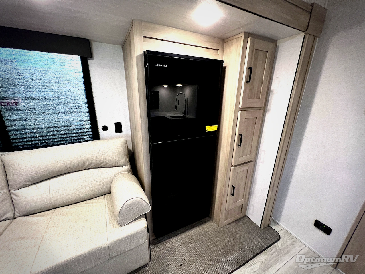 2024 East To West Della Terra 251RD Photo 9