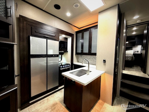 2023 Grand Design Momentum G-Class 320G RV Photo 3