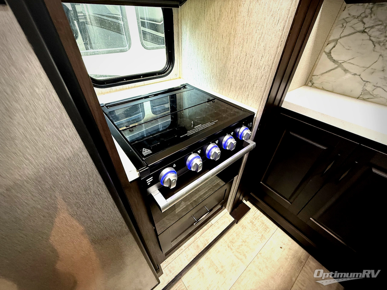 2023 Grand Design Momentum G-Class 320G Photo 17