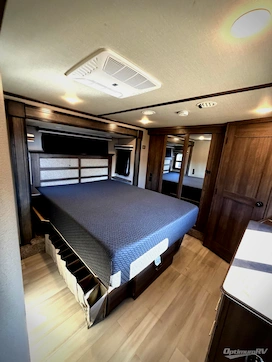 2021 Grand Design Solitude 390RK RV Photo 4
