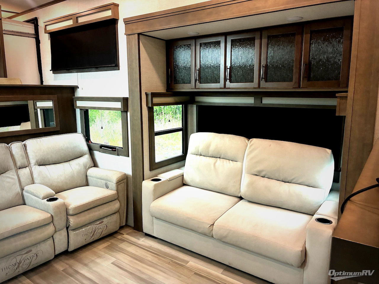 2023 Grand Design Solitude 390RK Photo 5