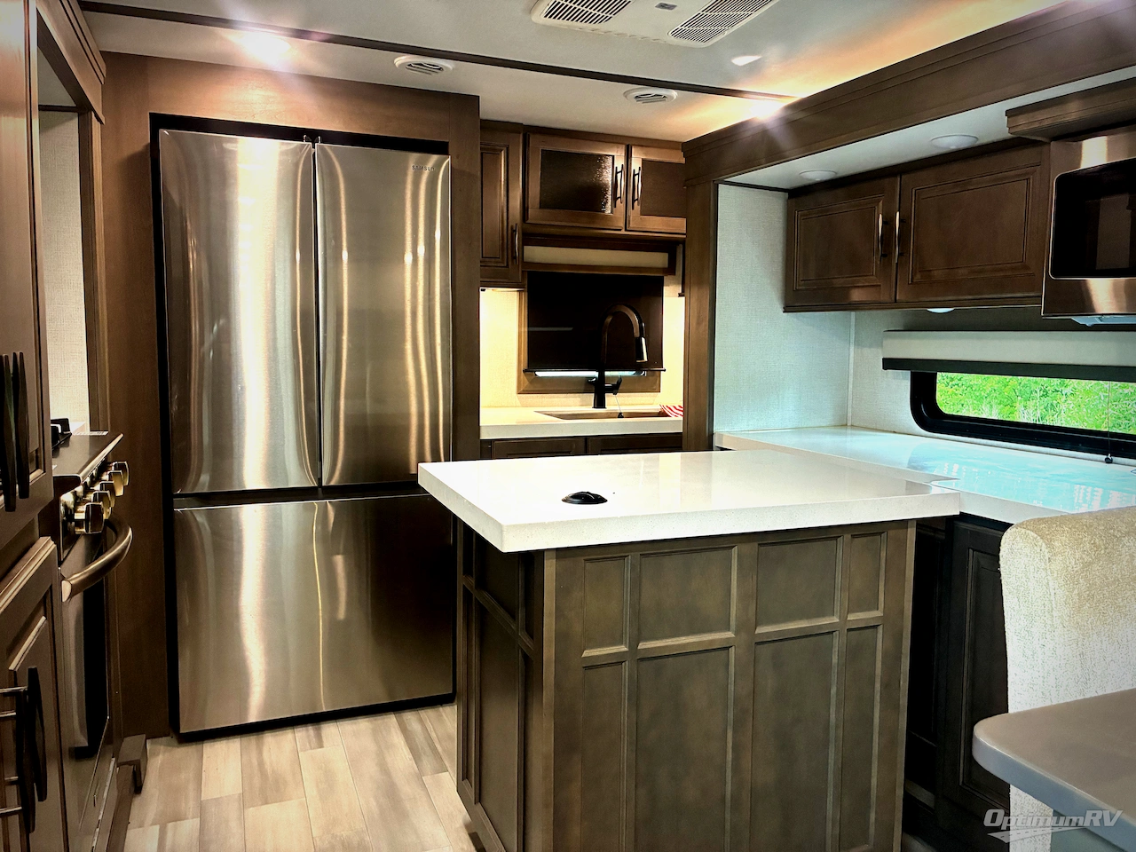 2023 Grand Design Solitude 390RK Photo 8