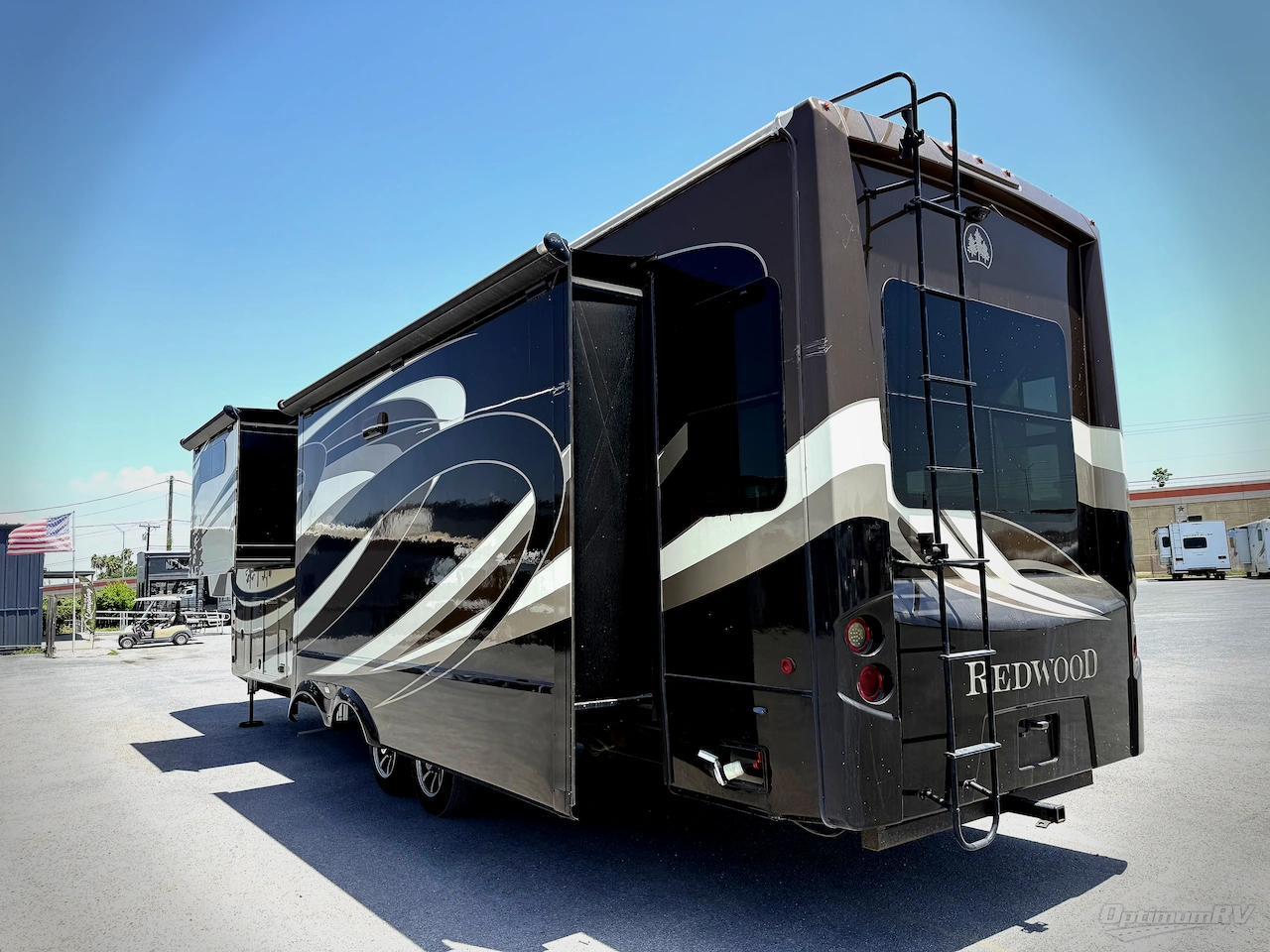 2018 Redwood Redwood 3901WB Photo 3