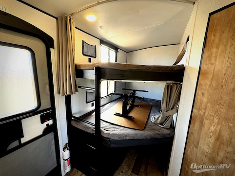 2022 Keystone Springdale 251BH RV Photo 3