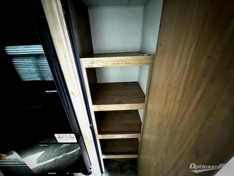 2024 Forest River Cherokee Grey Wolf Black label 18RRBL RV Photo 4