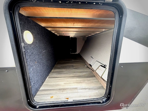 2022 Winnebago Towables Voyage 3033BH RV Photo 4