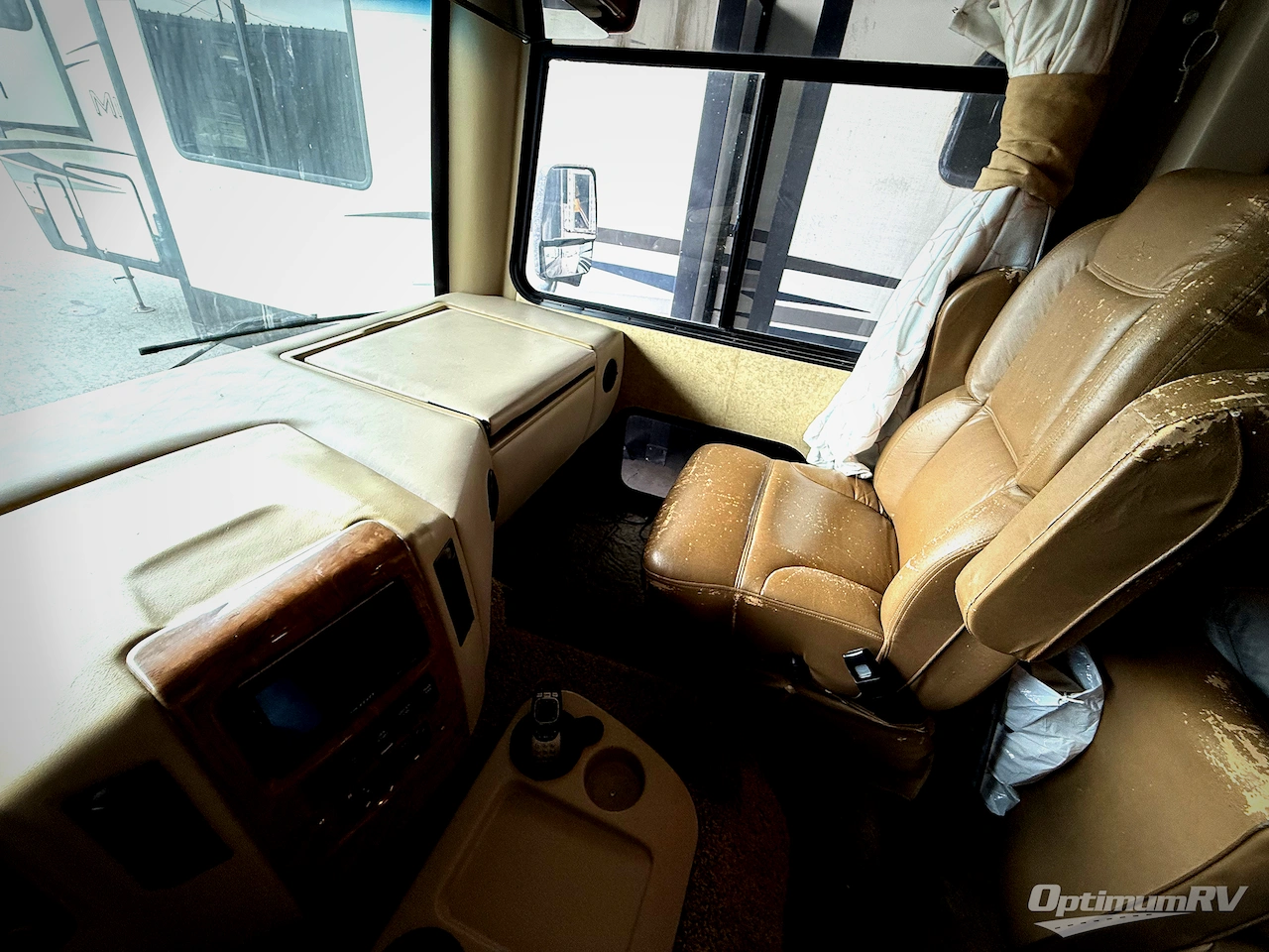 2014 Thor Hurricane 32N Photo 10